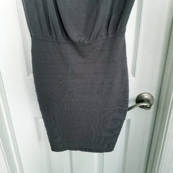 MAX STUDIO 🧜‍♀️ Banded Mini Dress w Draped Neck - Picture 4 of 6